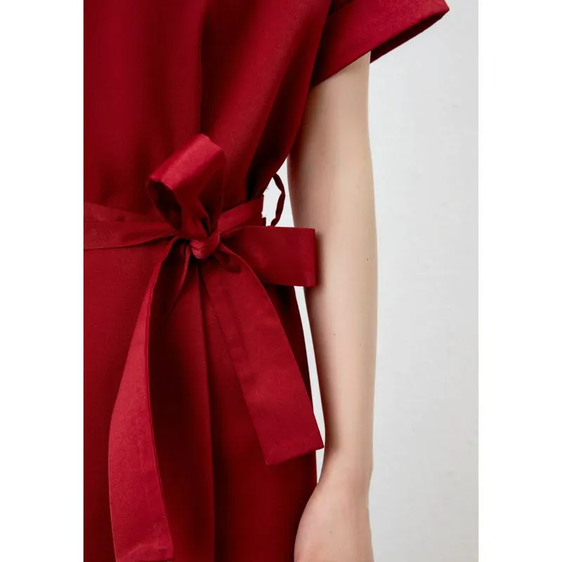 Chic Red Slimming Belted Dress