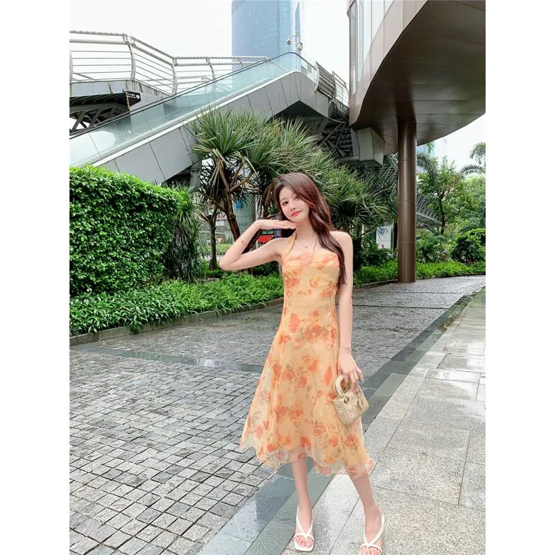 Chiffon Beach Vacation Retro Niche Halter French Style Backless Dress