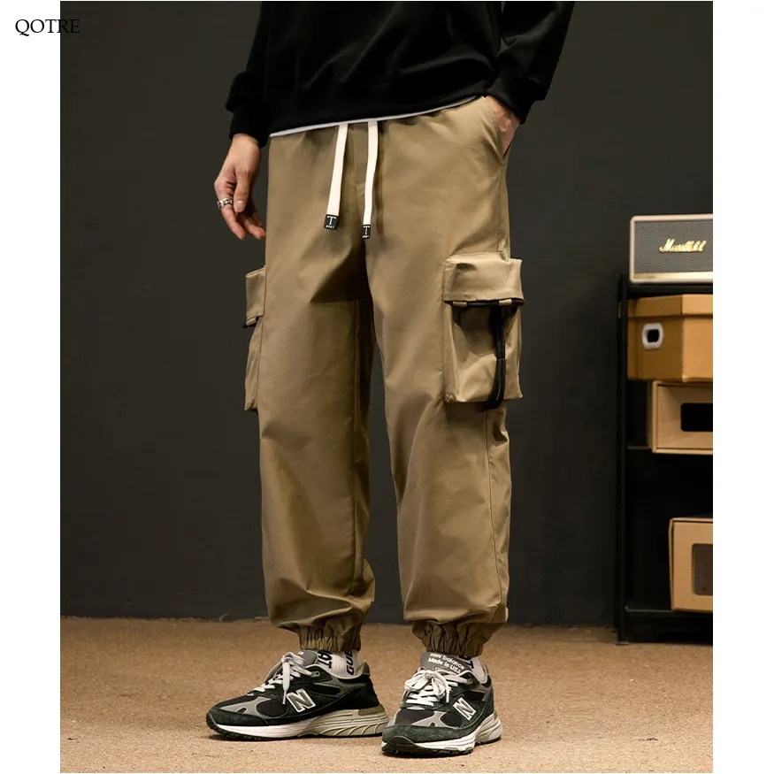 Elasticity Tapered Street Style Bellows Pocket Loose Fit Cargo Pants