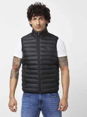 Men'S Sleeveless Jacket With Contrast Neck Tipping & Br and ed Rib