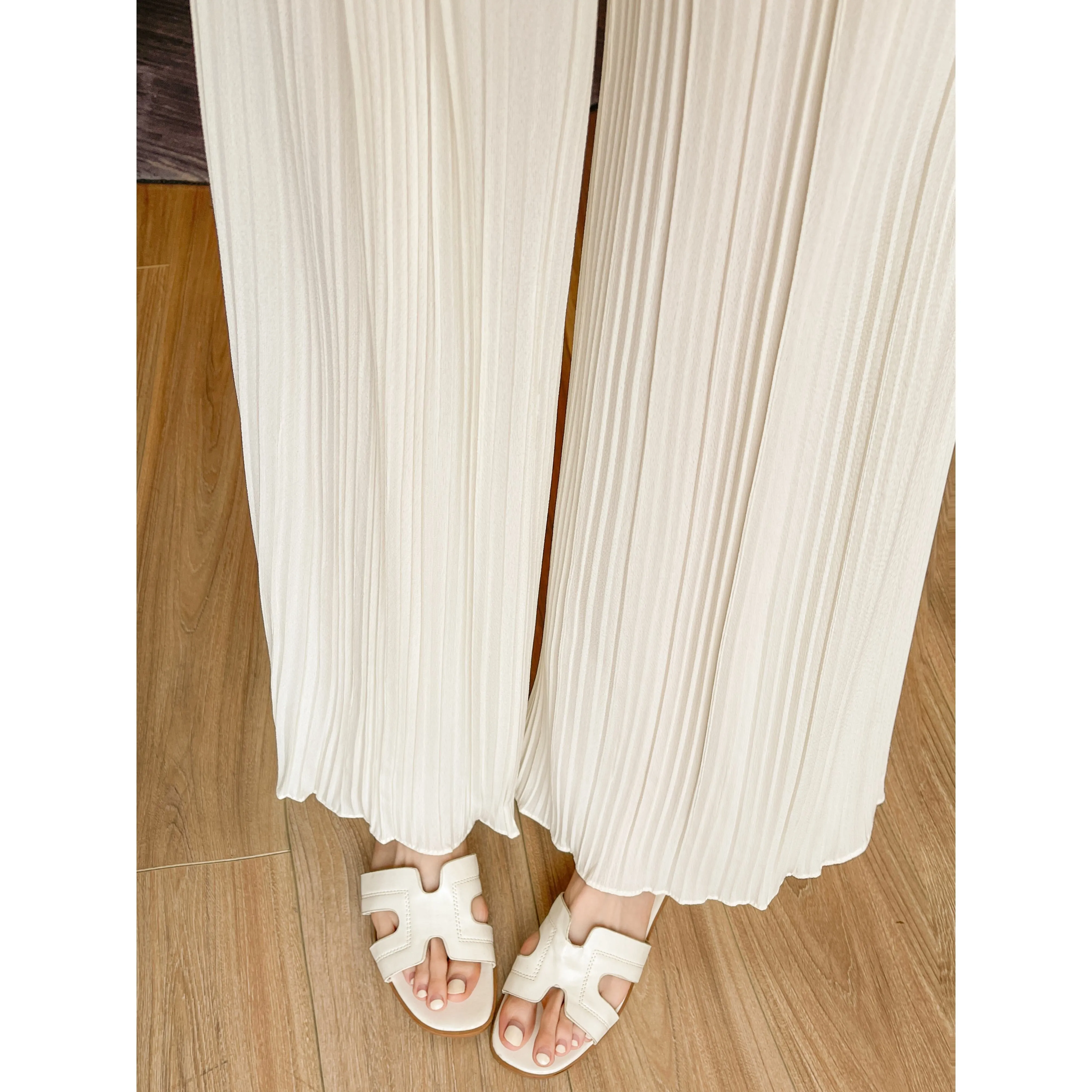 Pleated Chiffon Loose Fit High-Waisted Culottes Draping Pants