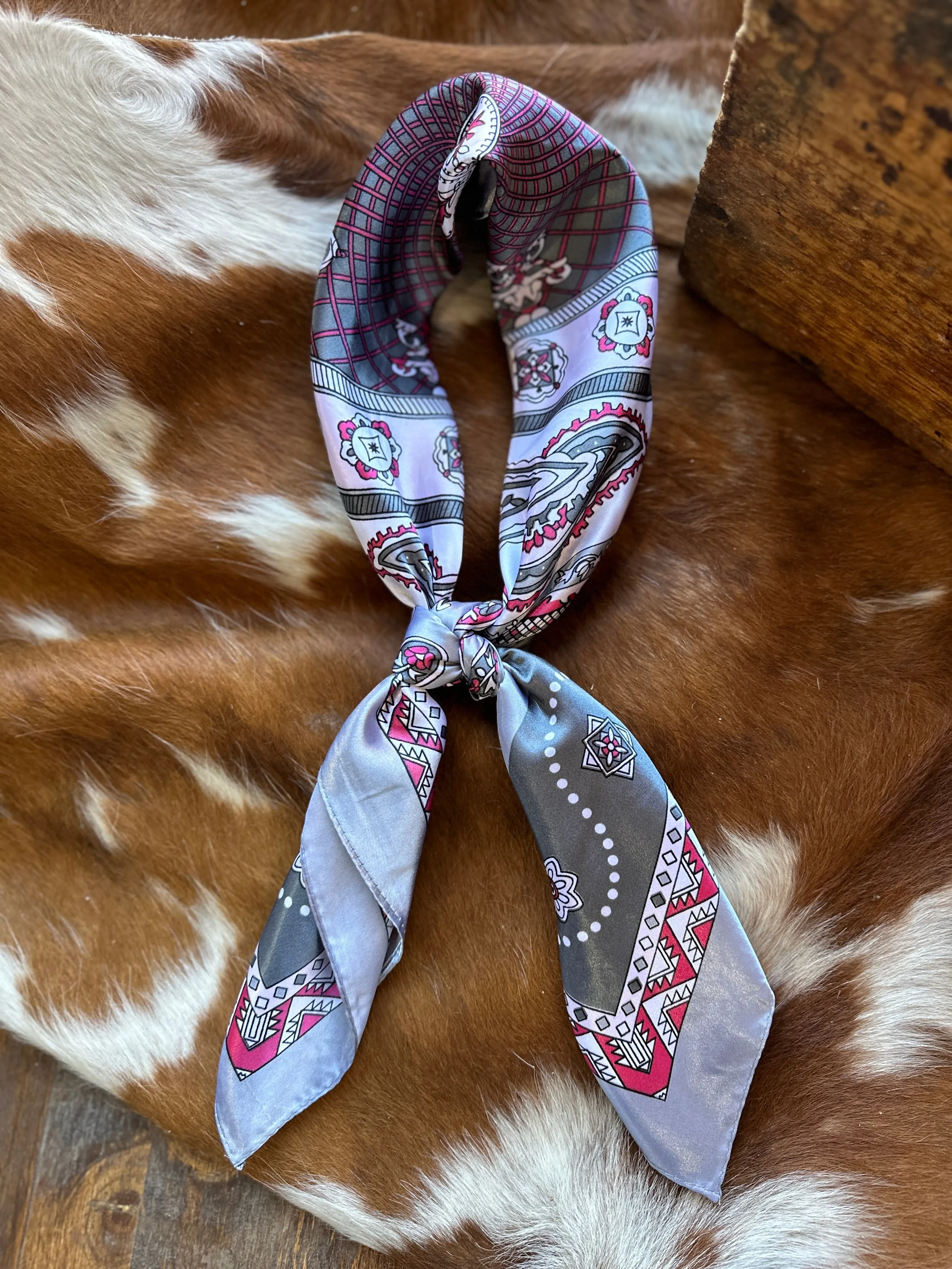 Rossio Paisley Wild Rag [Grey & Pink]