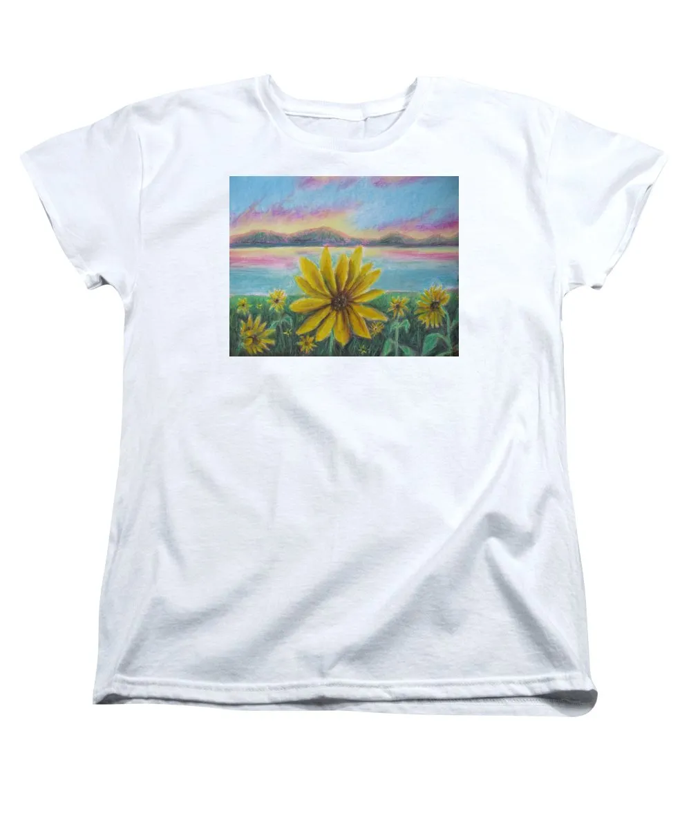 Setting Sunflower - Women's T-Shirt (Standard Fit)