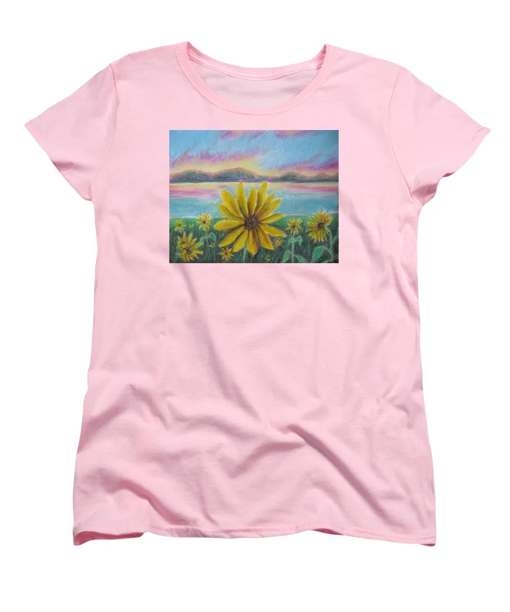 Setting Sunflower - Women's T-Shirt (Standard Fit)