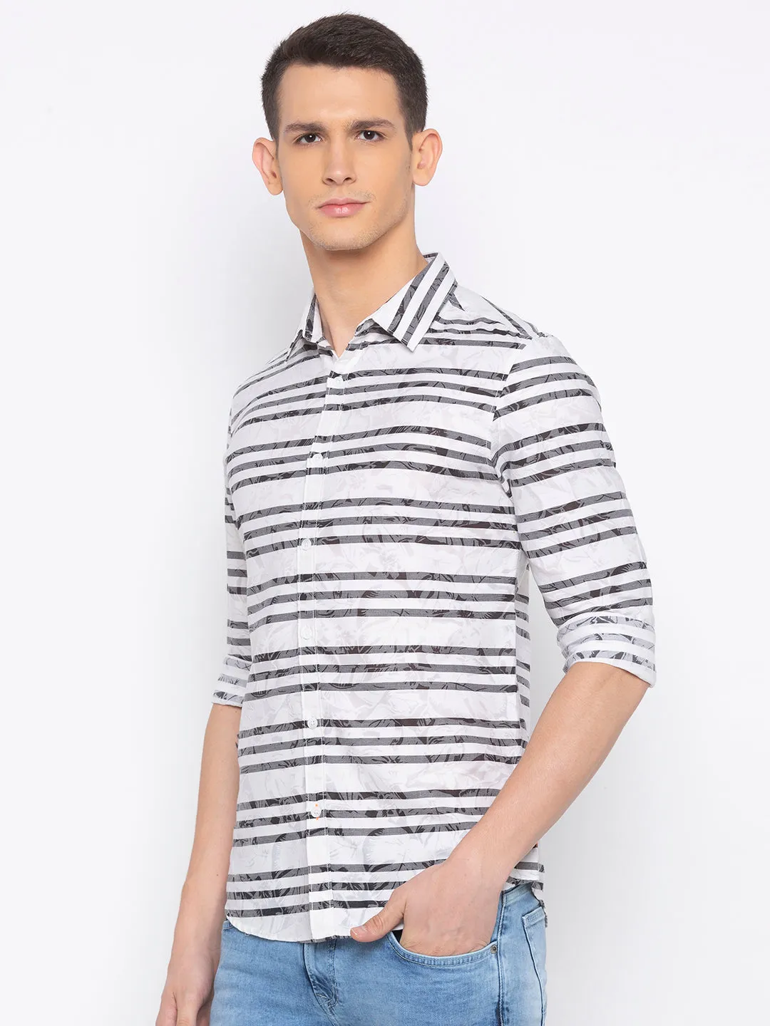 Spykar Men Off White Striped Slim Fit Casual Shirt