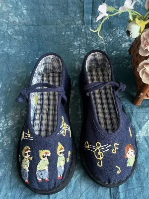 Women Vintage Cartoon Embroidery Cloth Shoes